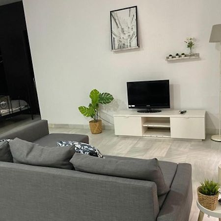 Holidays2Malaga Jinetes Junto Casco Historico & Parking Apartment Exterior photo